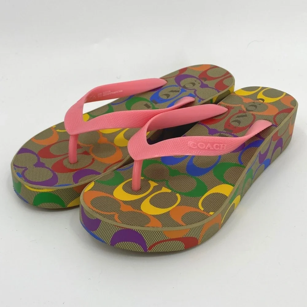 Coach Rainbow Logo Platform Flip Flops Sandals Pink Straps Women's Size 7 Spring